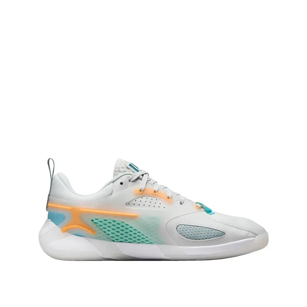 NIKE picture