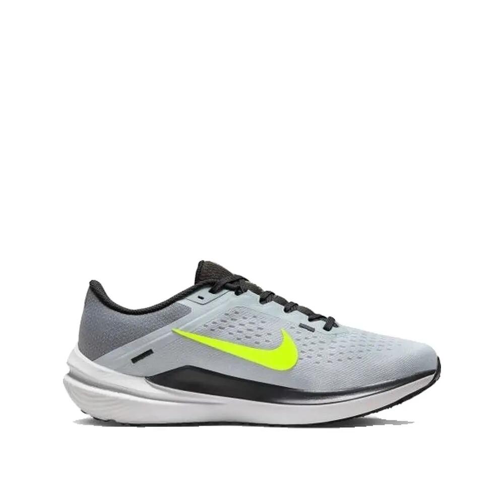 NIKE picture