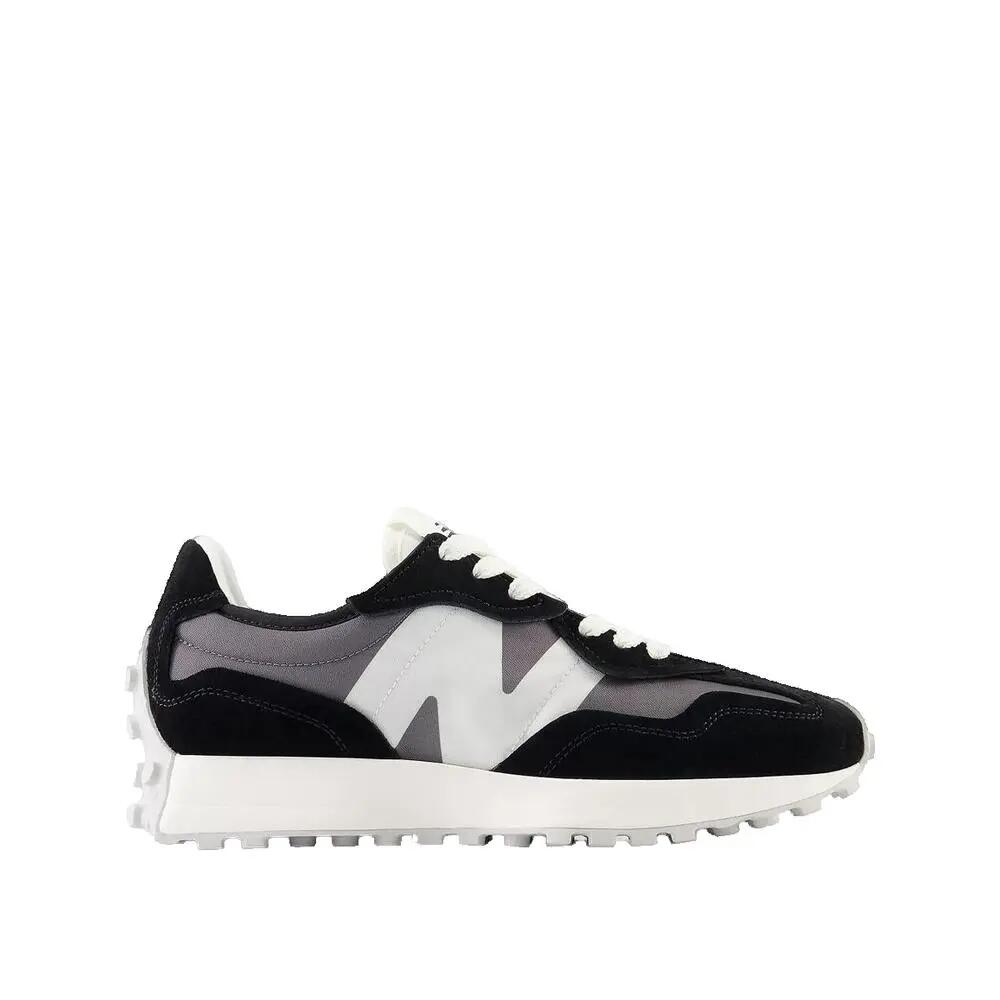 NEW BALANCE picture