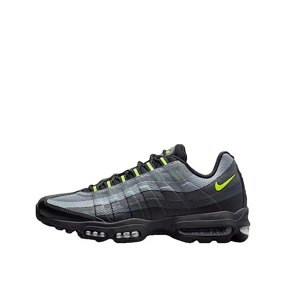 NIKE picture