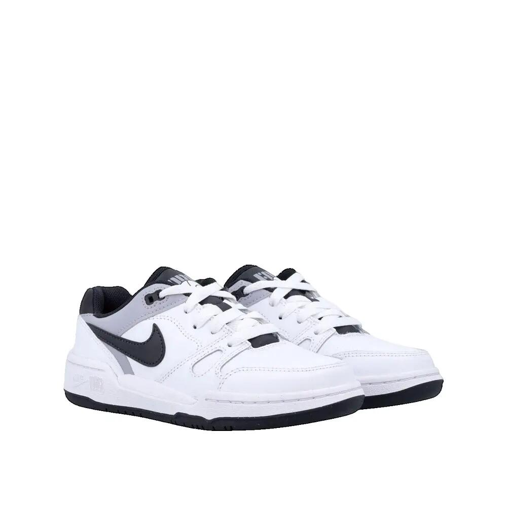 NIKE picture