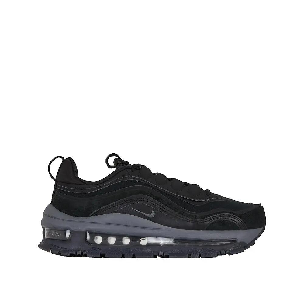 NIKE picture