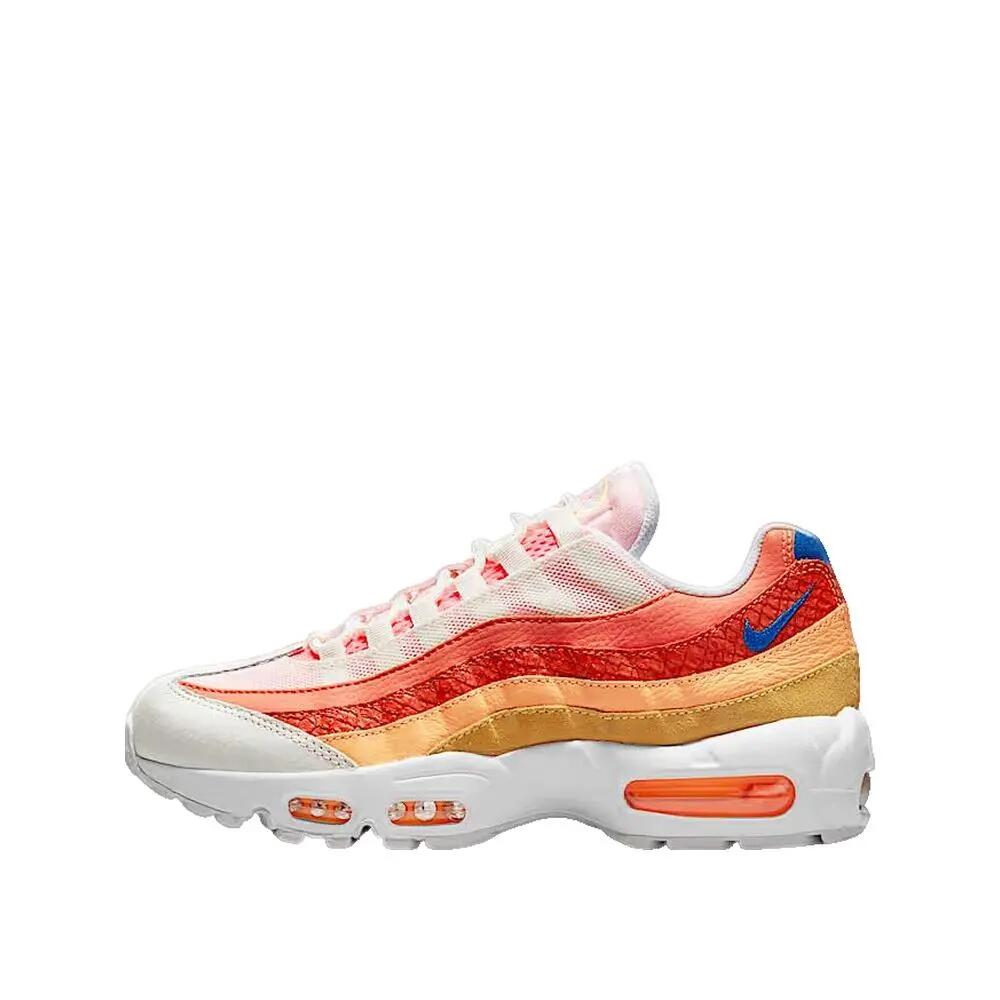 NIKE picture