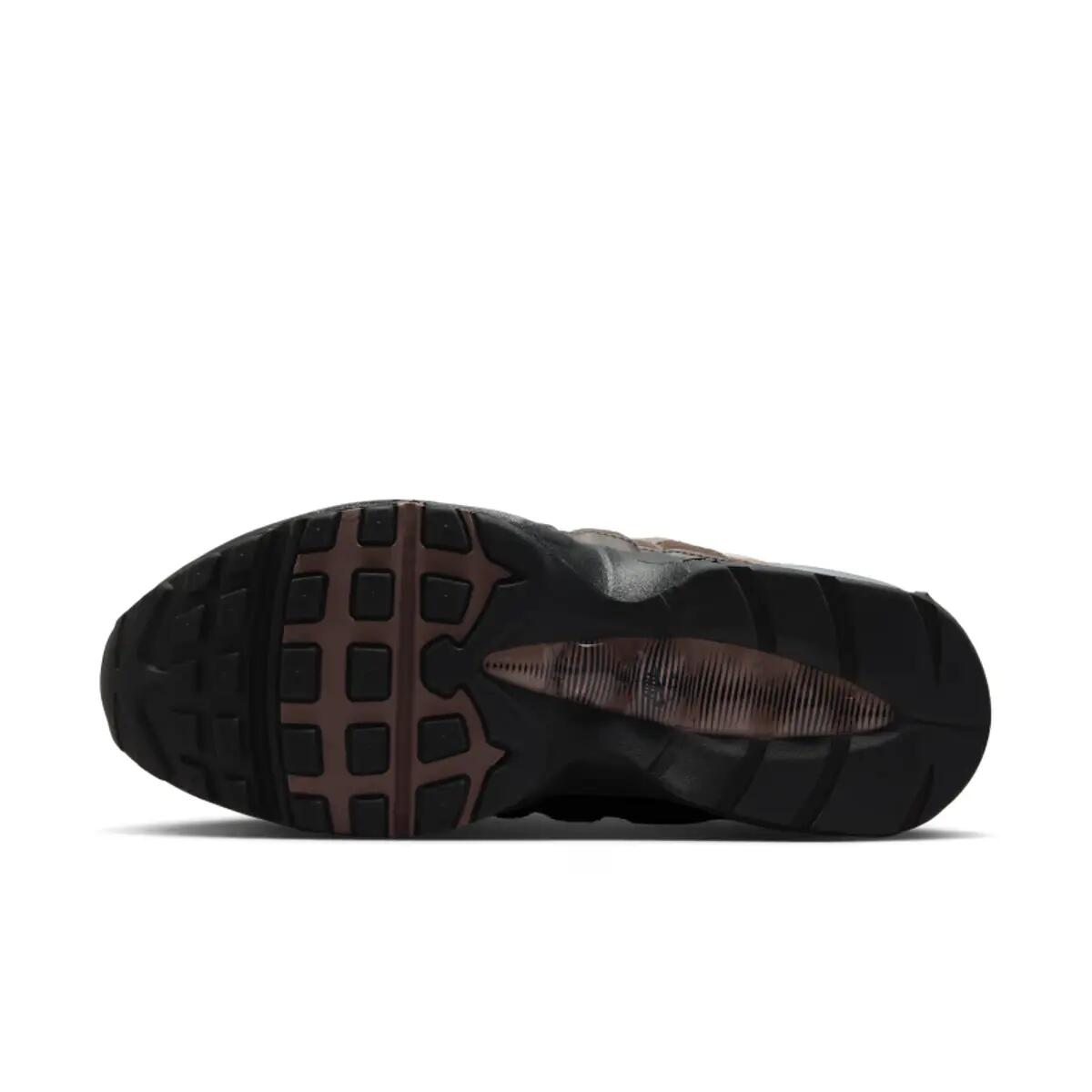 Nike Air Max 95 OG Big Bubble Velvet Brown 3/6