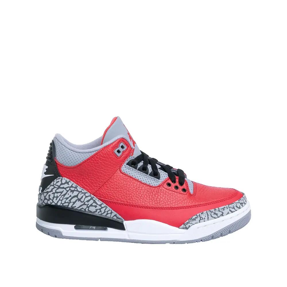 NIKE picture