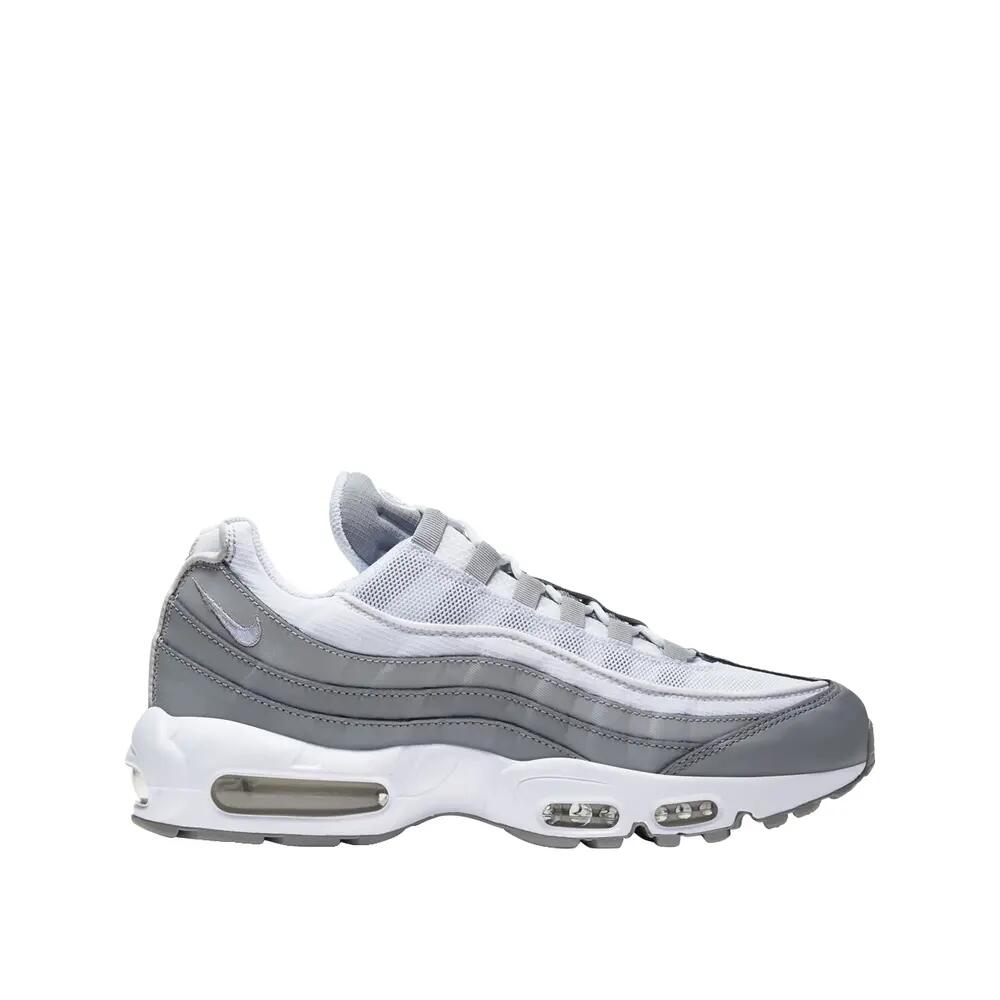 NIKE picture