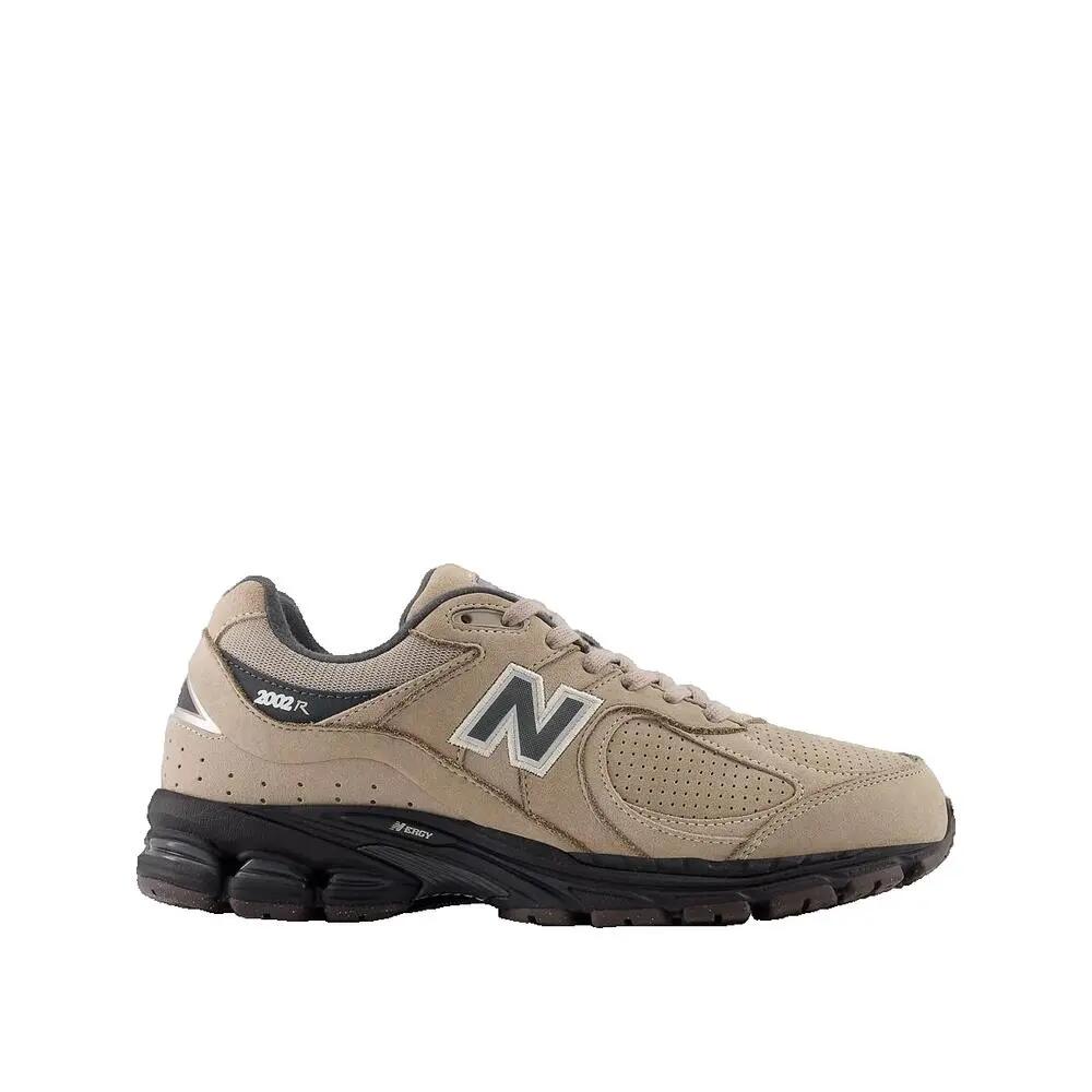 NEW BALANCE picture