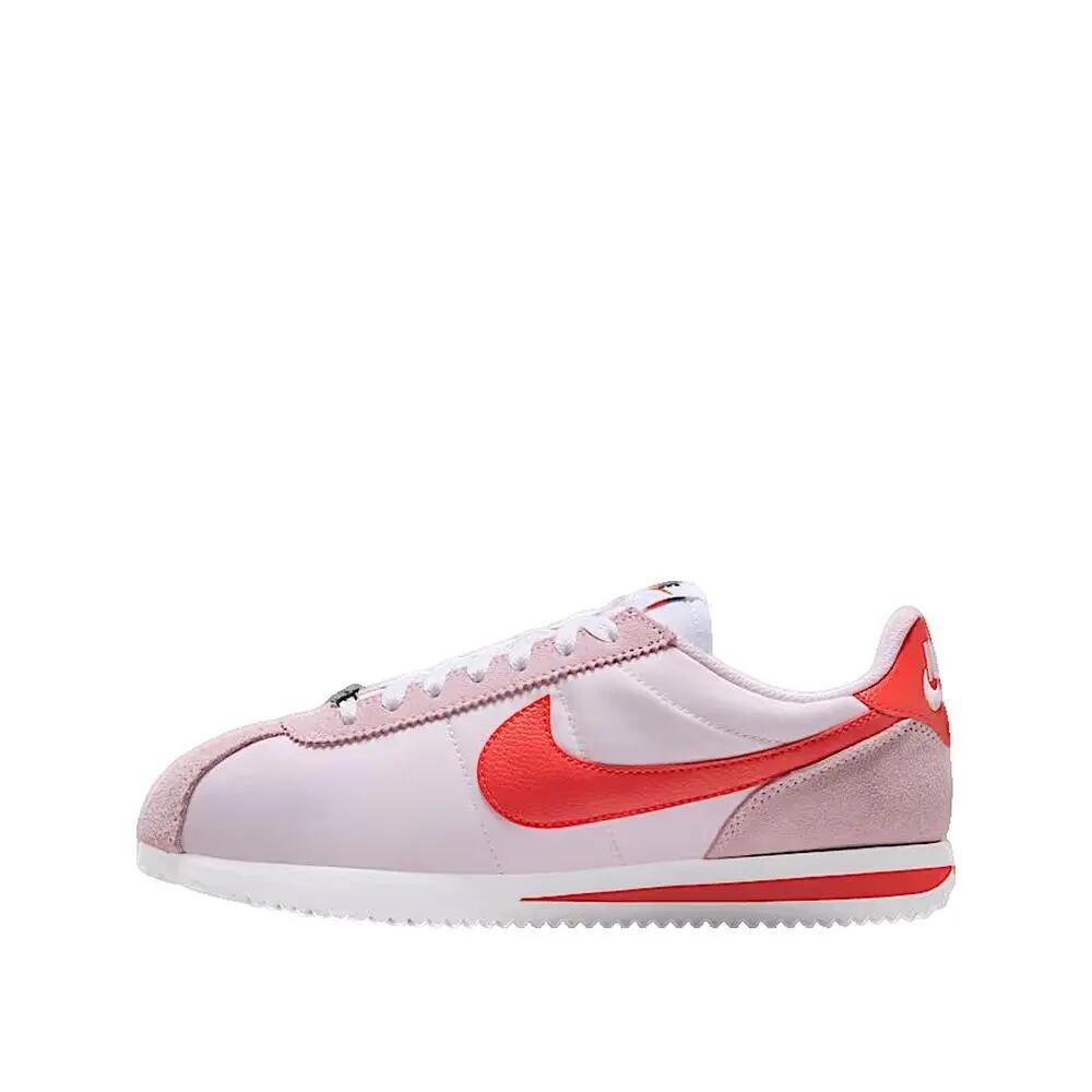 NIKE picture