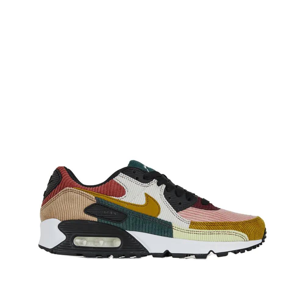 NIKE picture