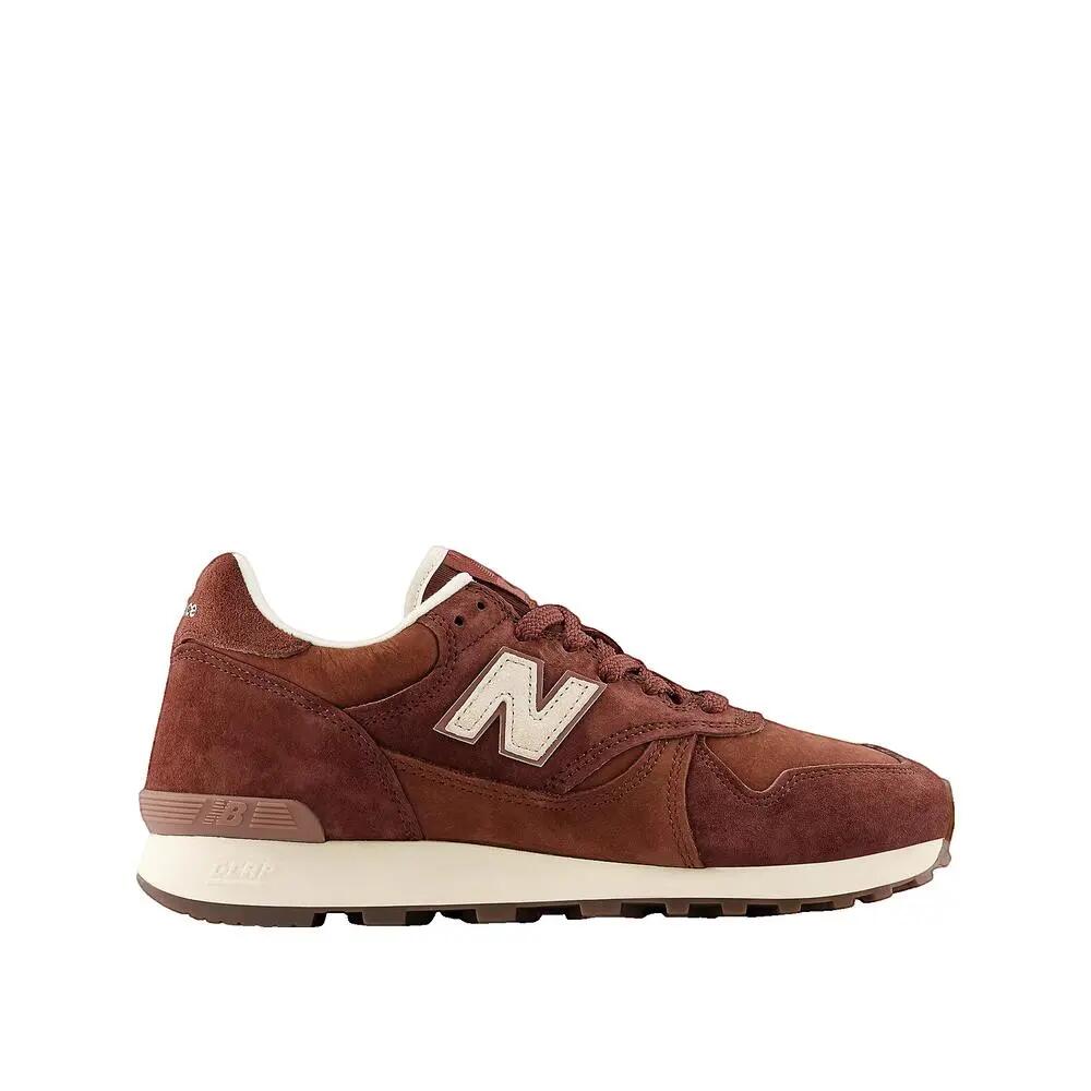 NEW BALANCE picture