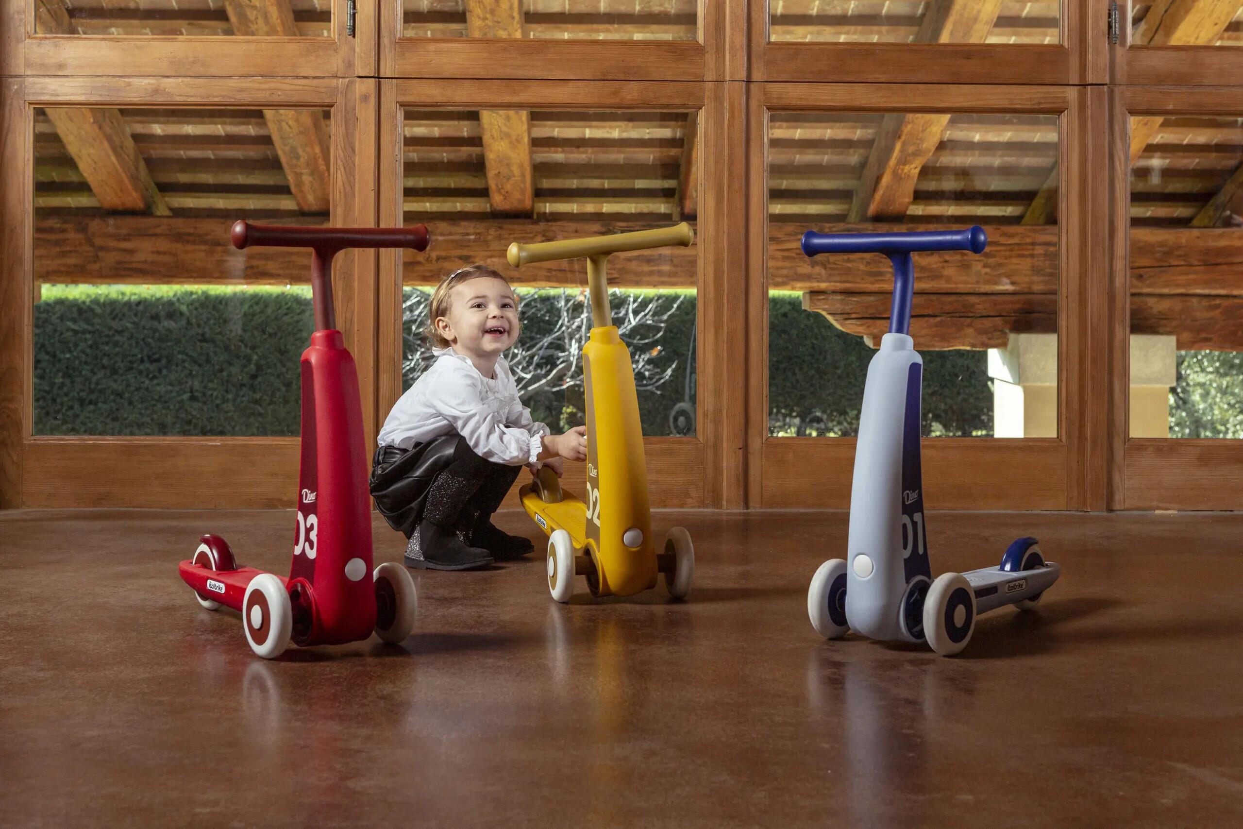 Italtrike Dino Monopattino a tre ruote bambini 2-4 anni Giallo 6/7