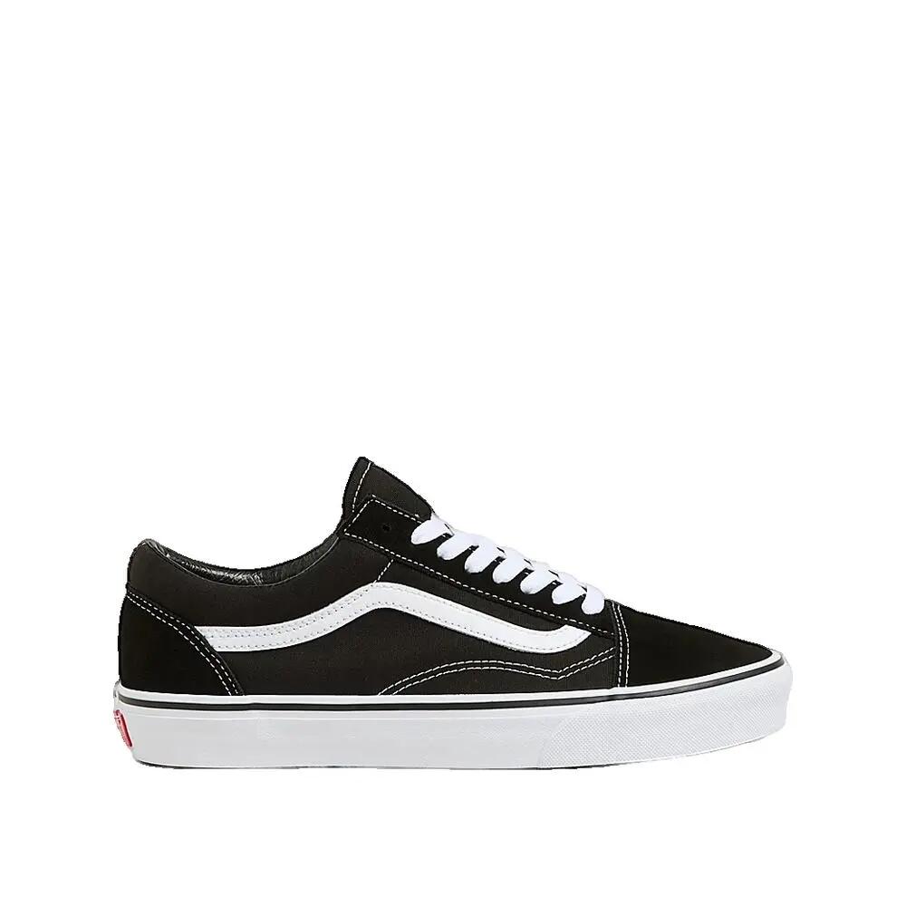 BLACK / WHITE