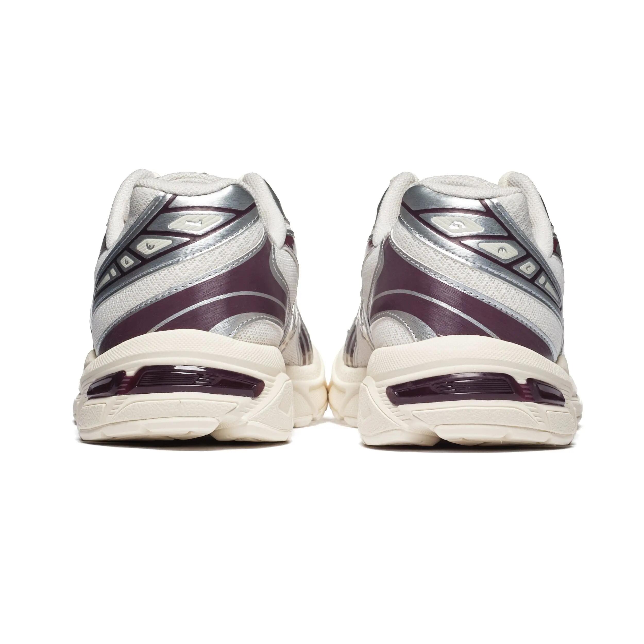 Asics Gel-1130 Crème/Beniimo Purple 6/6