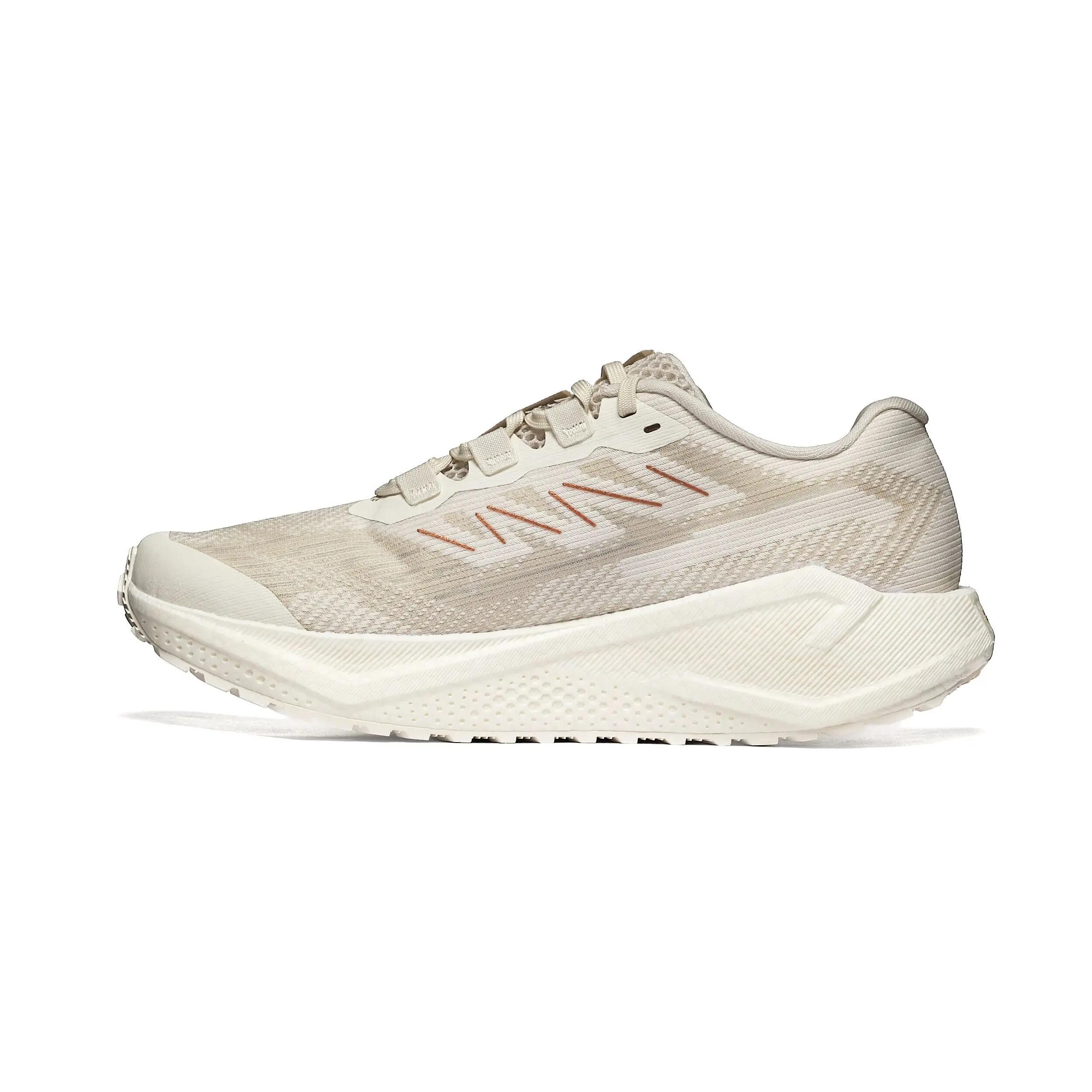 Damen - Running - Schuhe - vielseitig, gedämpft - Aero Blaze 3 GRVL - vanilla 3/7