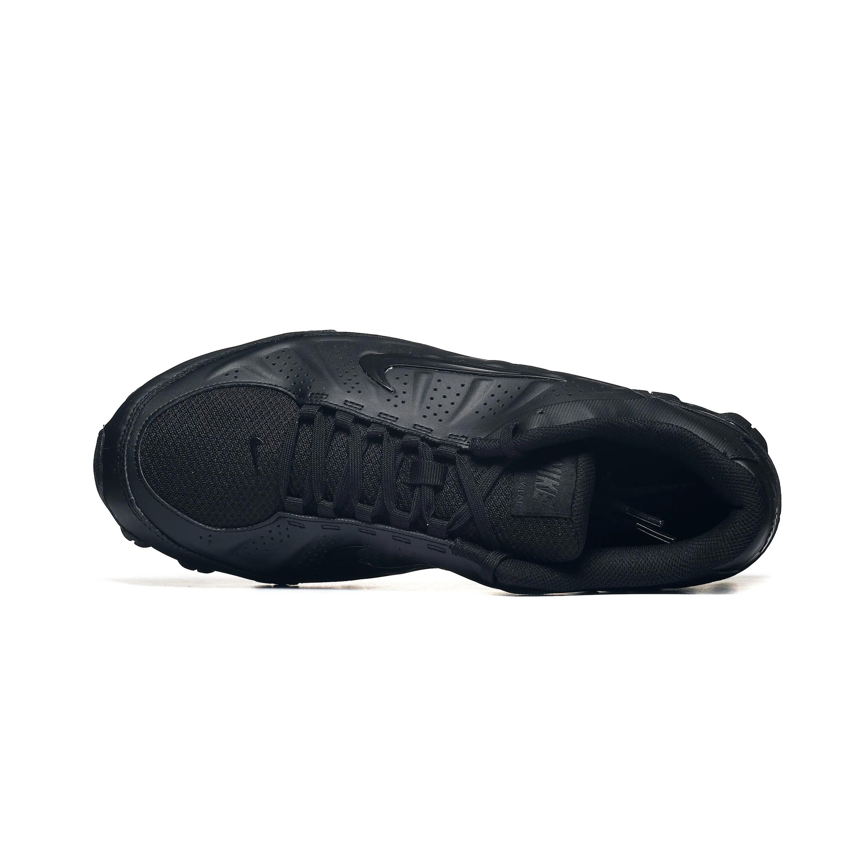 Sneakersy Nike REAX 8 NSW SL 4/6