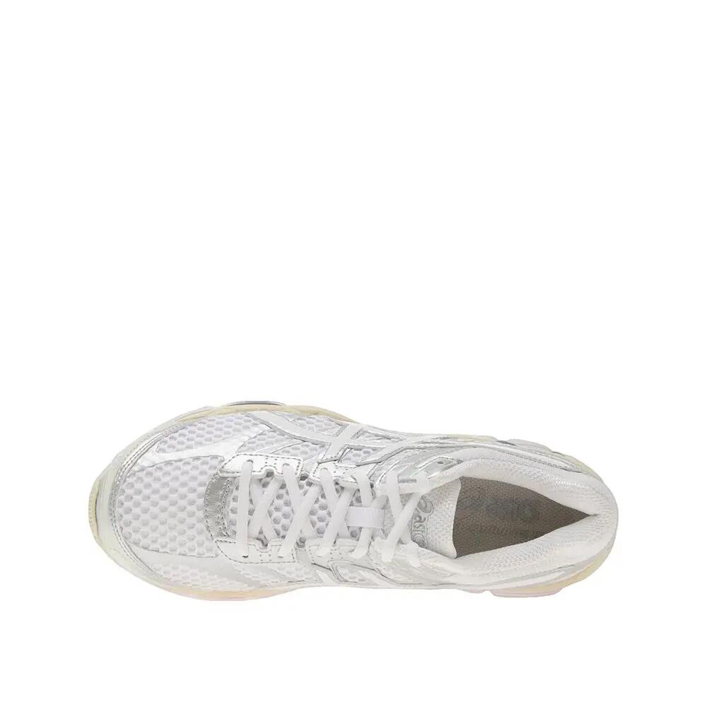 Zapatos ASICS Gel-Cumulus 16 Blancos con detalles plateados 3/6