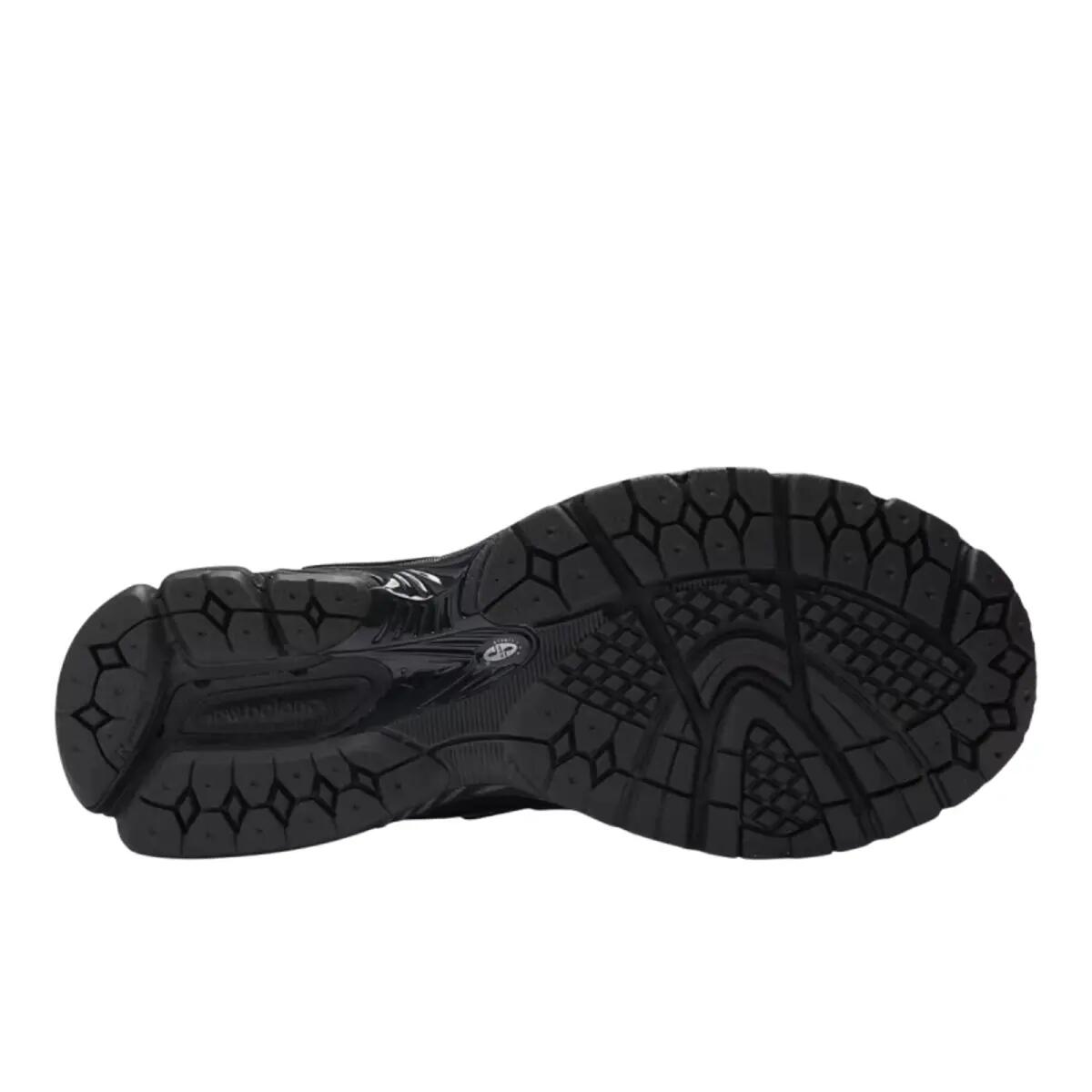 Schoenen New Balance 1906 Zwart 4/6