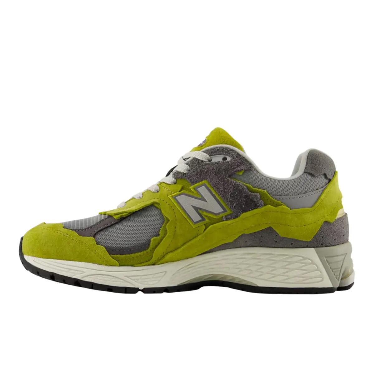 New Balance 2002R Protection Pack Sea Moss Raincloud 3/5