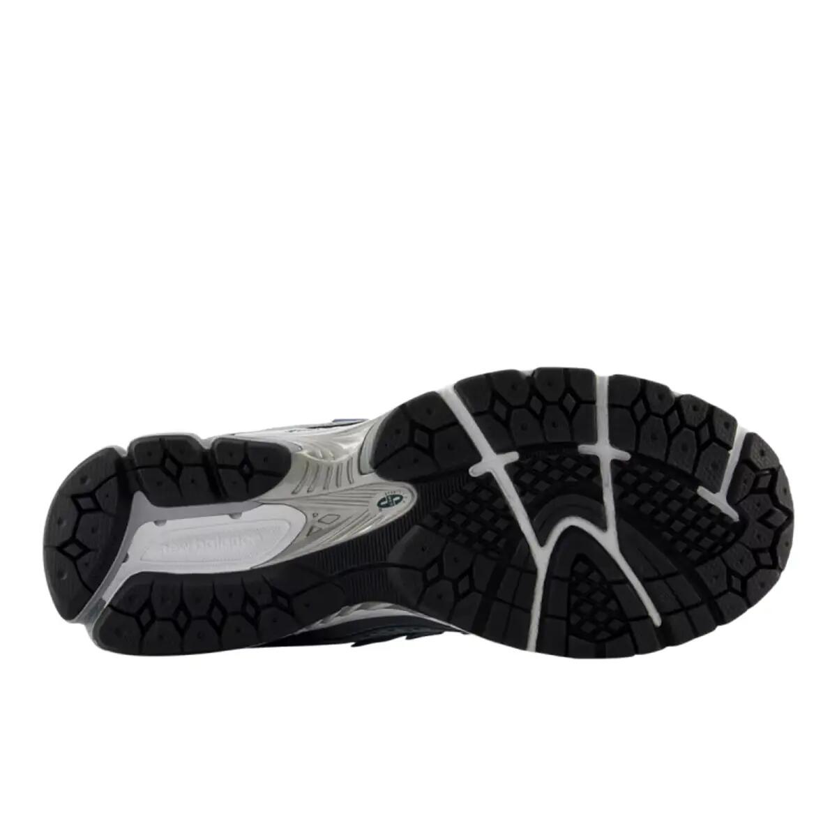 Chaussures New Balance 1906r Grises 4/6