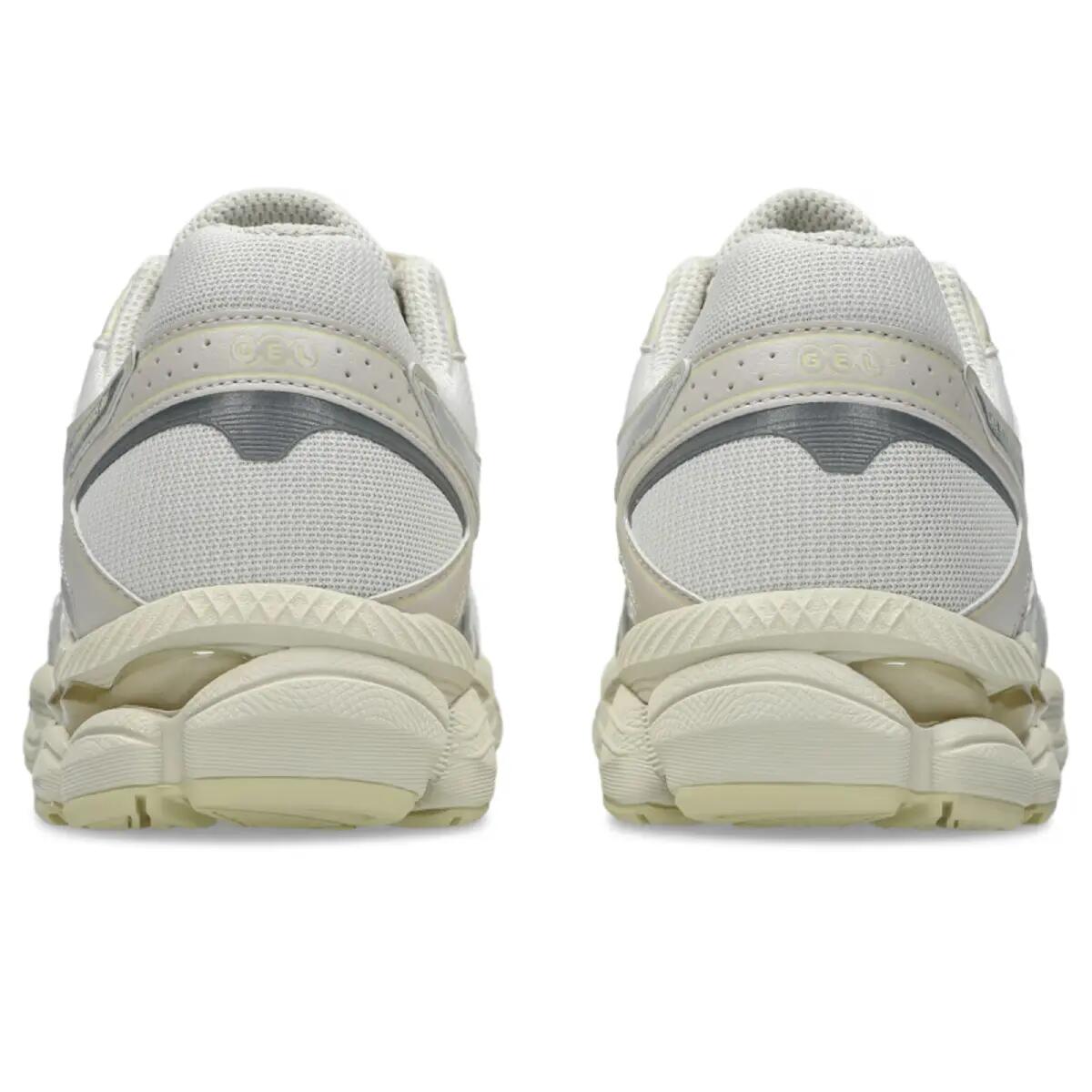 Zapatos ASICS Gel Cumulus 16 Crème/Argent 6/6