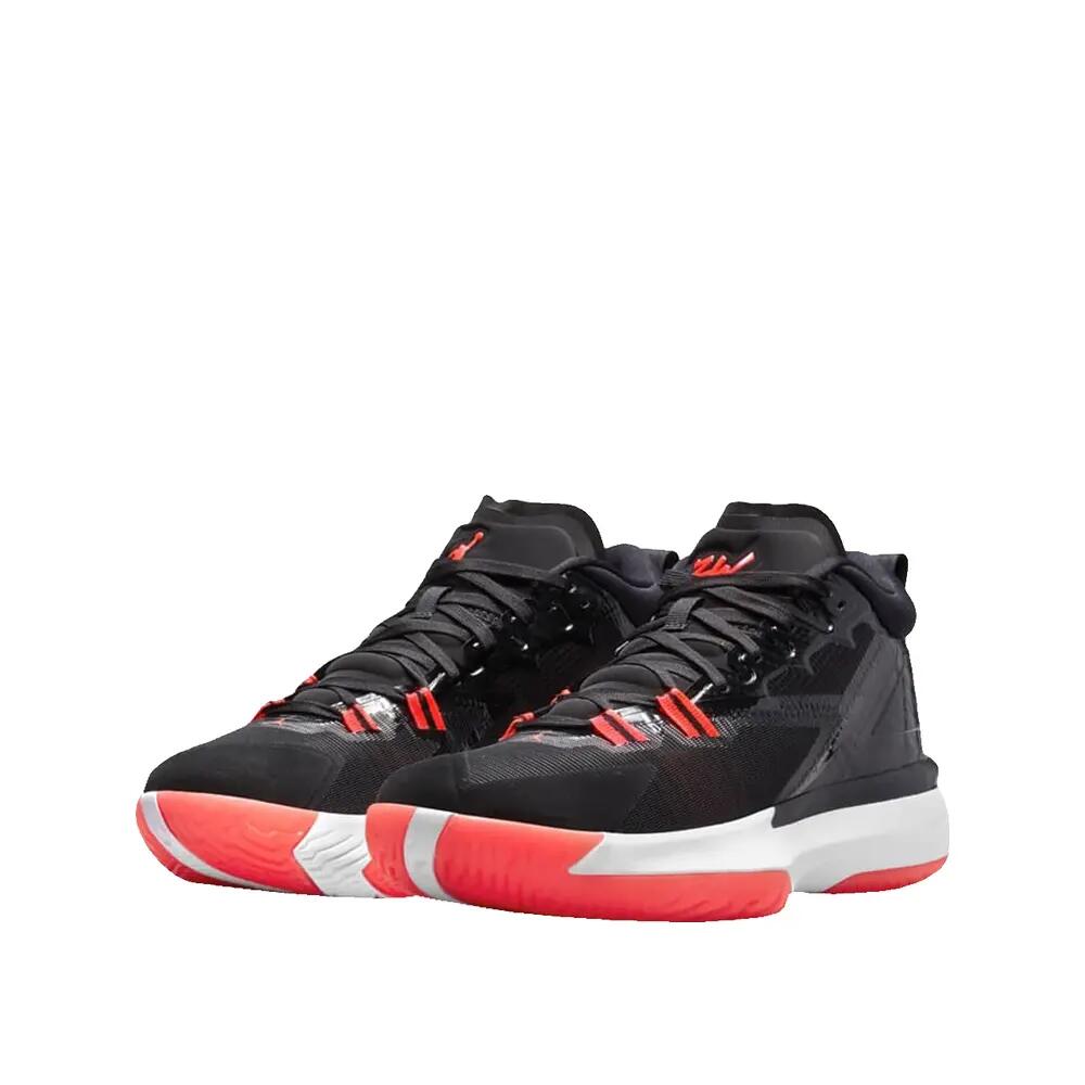 Basketball schoenen Nike Air Jordan Zion 1 Zwart 7/8