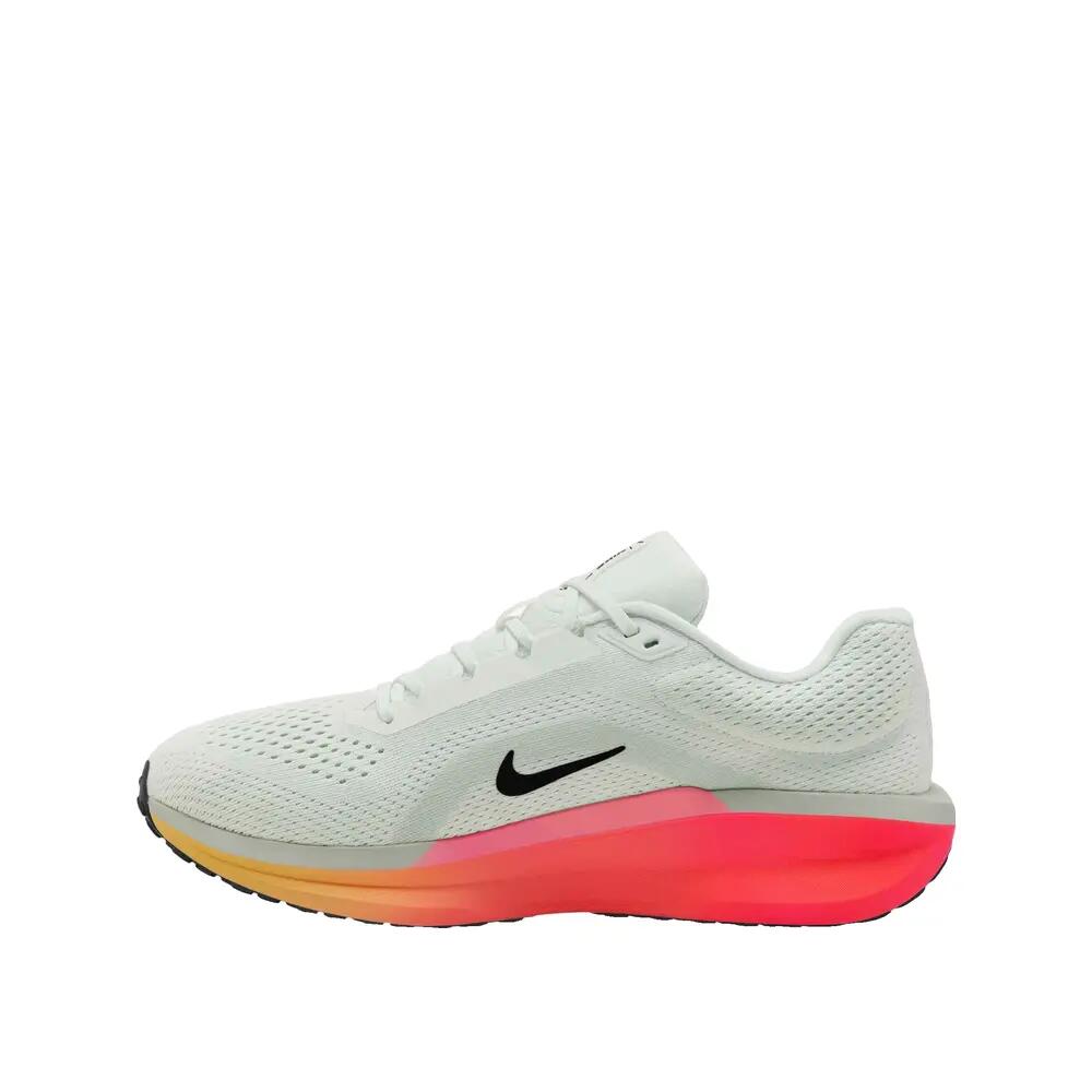 Nike Winflo 11 Running Shoes White/Black/Bright Red 3/4