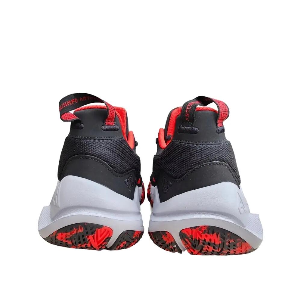 Scarpe da basket Nike Giannis Immortality 2 5/6