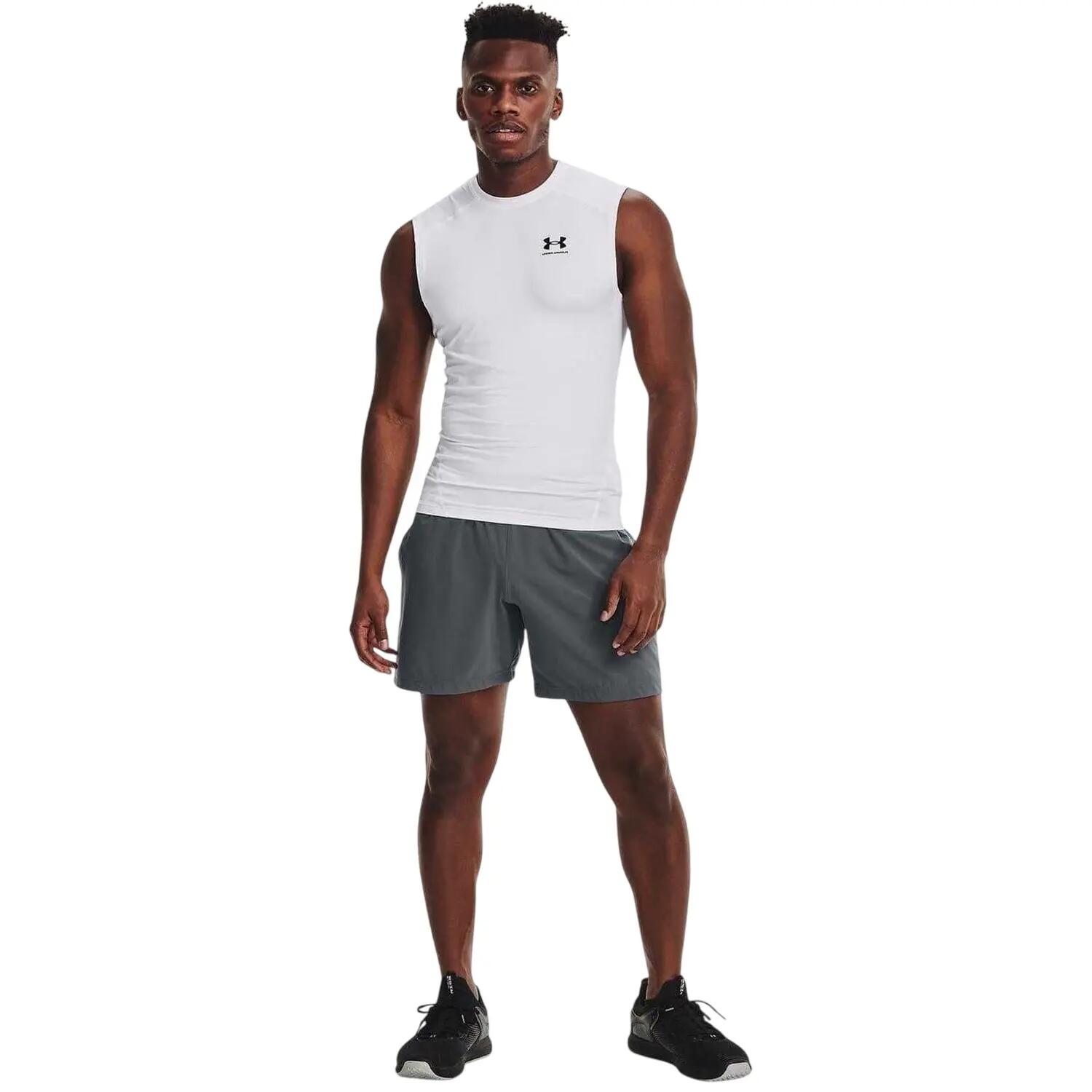 UNDER ARMOUR picture