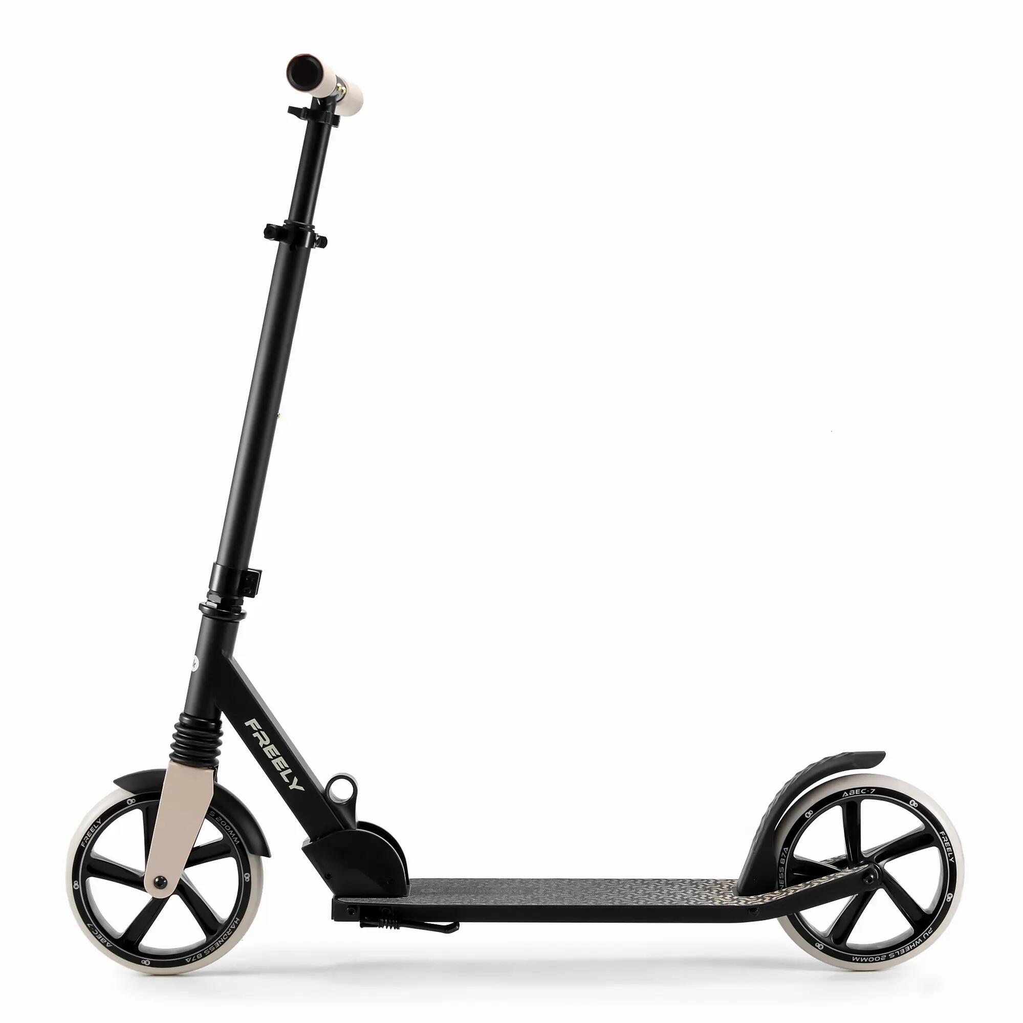 Scuter Kinderkraft FREELY BEJ 8/9