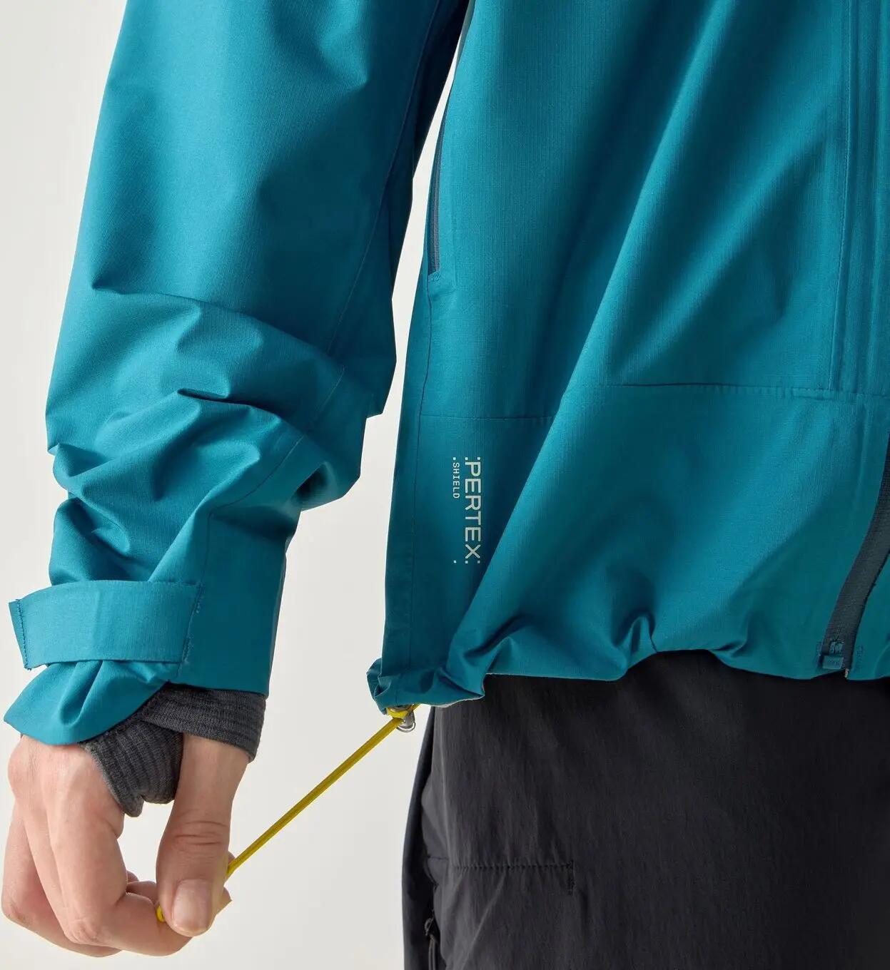 Haglöfs L.I.M Airak 2.5L wasserdichte Kapuzenjacke Blau Women 6/7