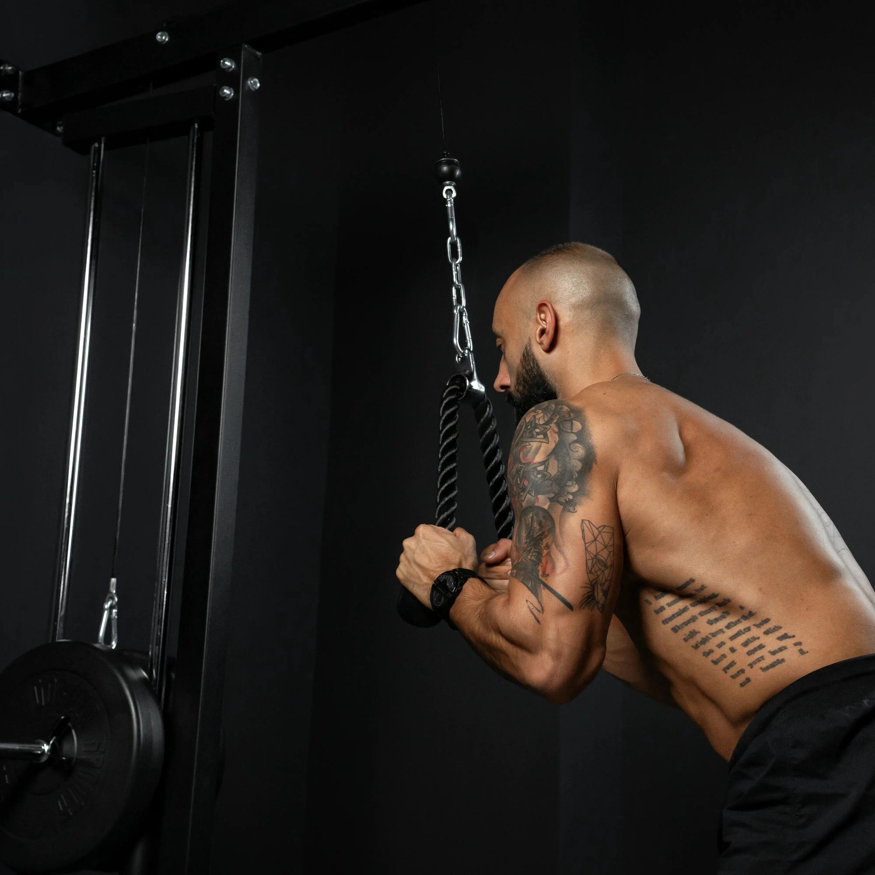 Corde triceps GORILLA SPORTS 68 cm nylon noire avec pivot 8/9