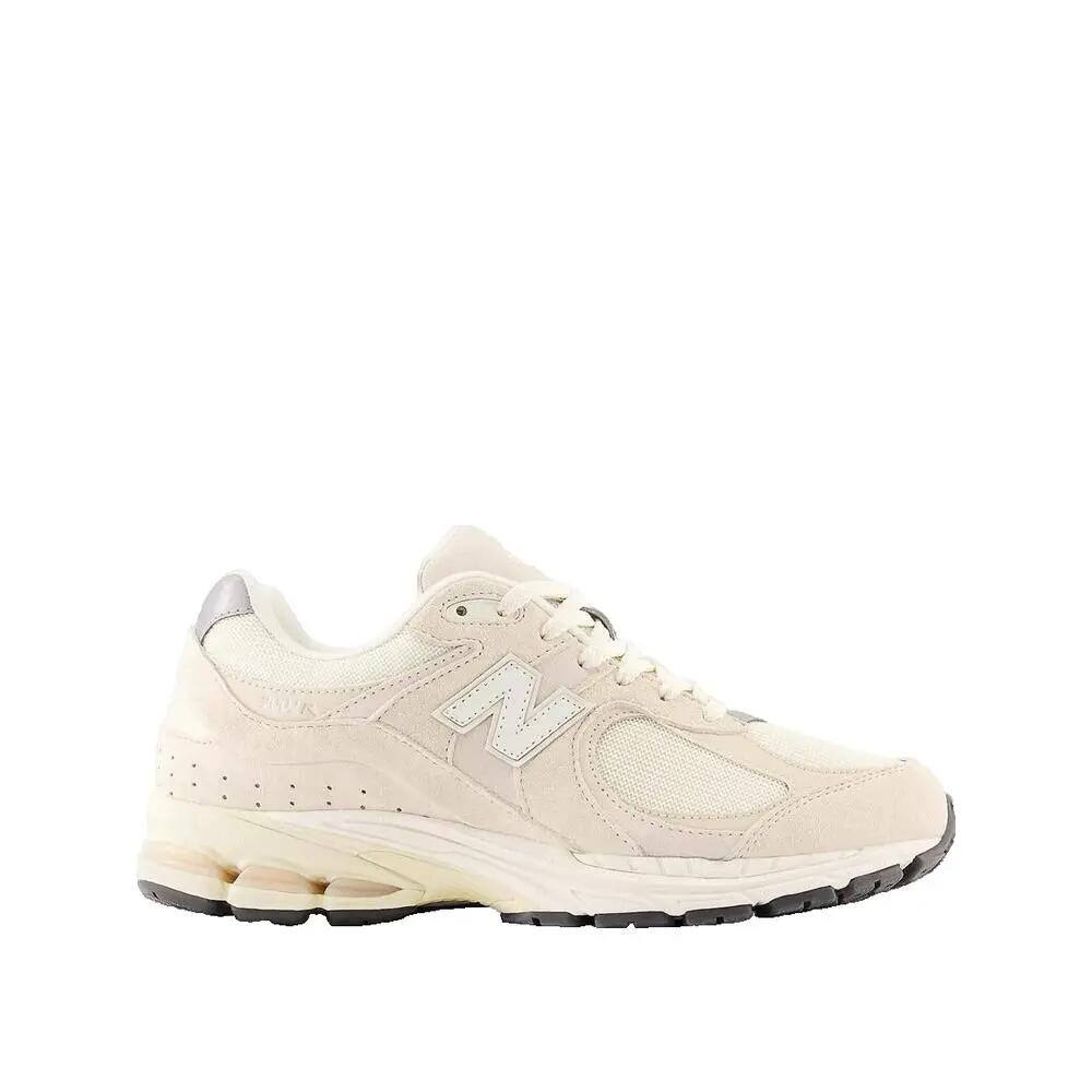 NEW BALANCE picture