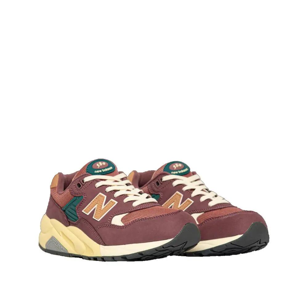 Schoenen New Balance MT580 Bruin 2/3