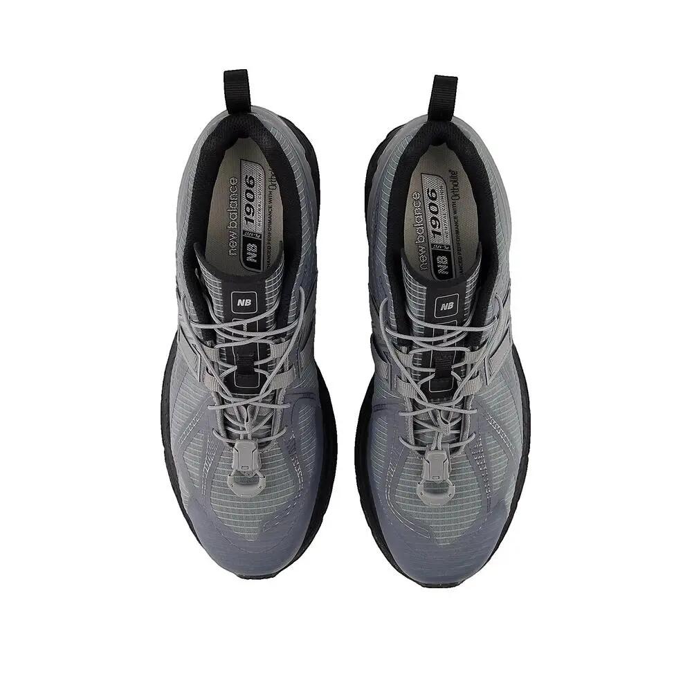 Chaussures New Balance 1906R Grises 2/3
