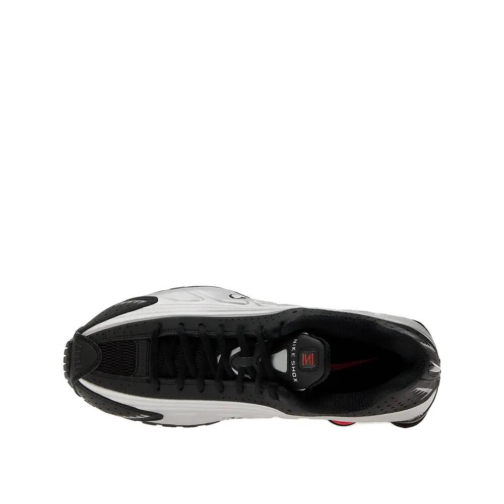 Nike Shox R4 OG Black Metallic Silver 4/7