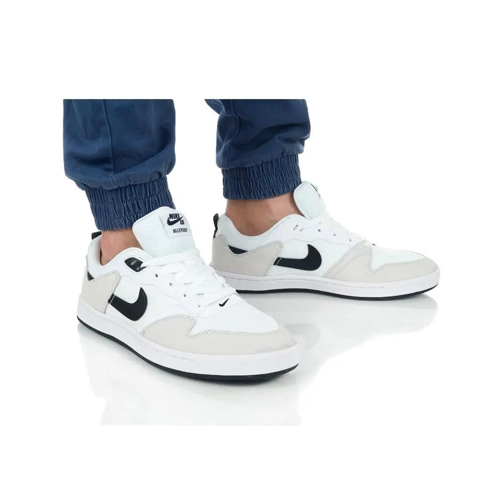 Buty do skate Nike SB Alleyoop Białe/Czarne 4/7