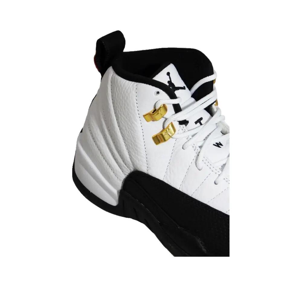 12 Retro Taxi (2025) 8/9