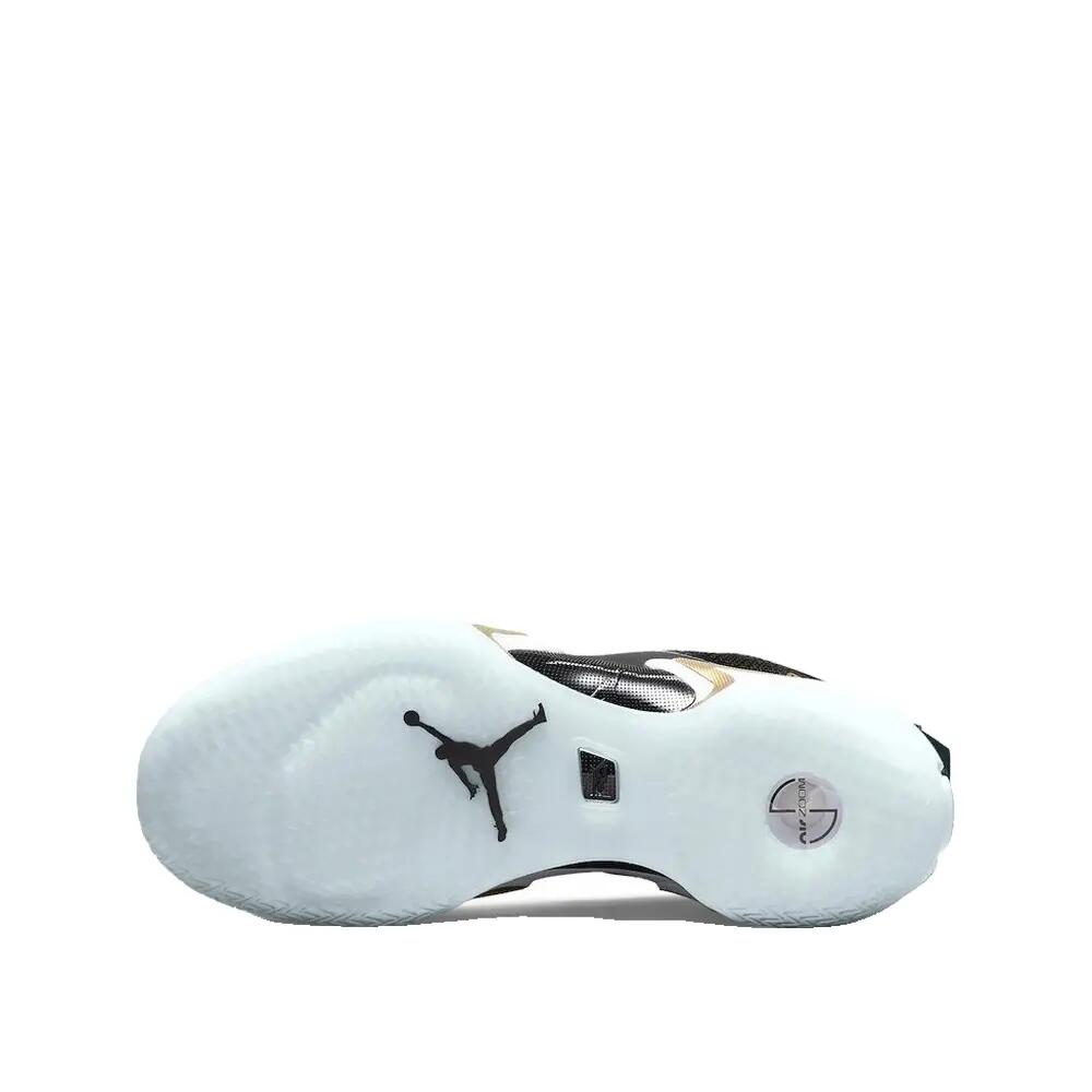 Nike Jordan Stiefeletten in Gold 6/6