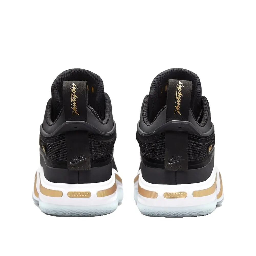Nike Jordan Stiefeletten in Gold 5/6