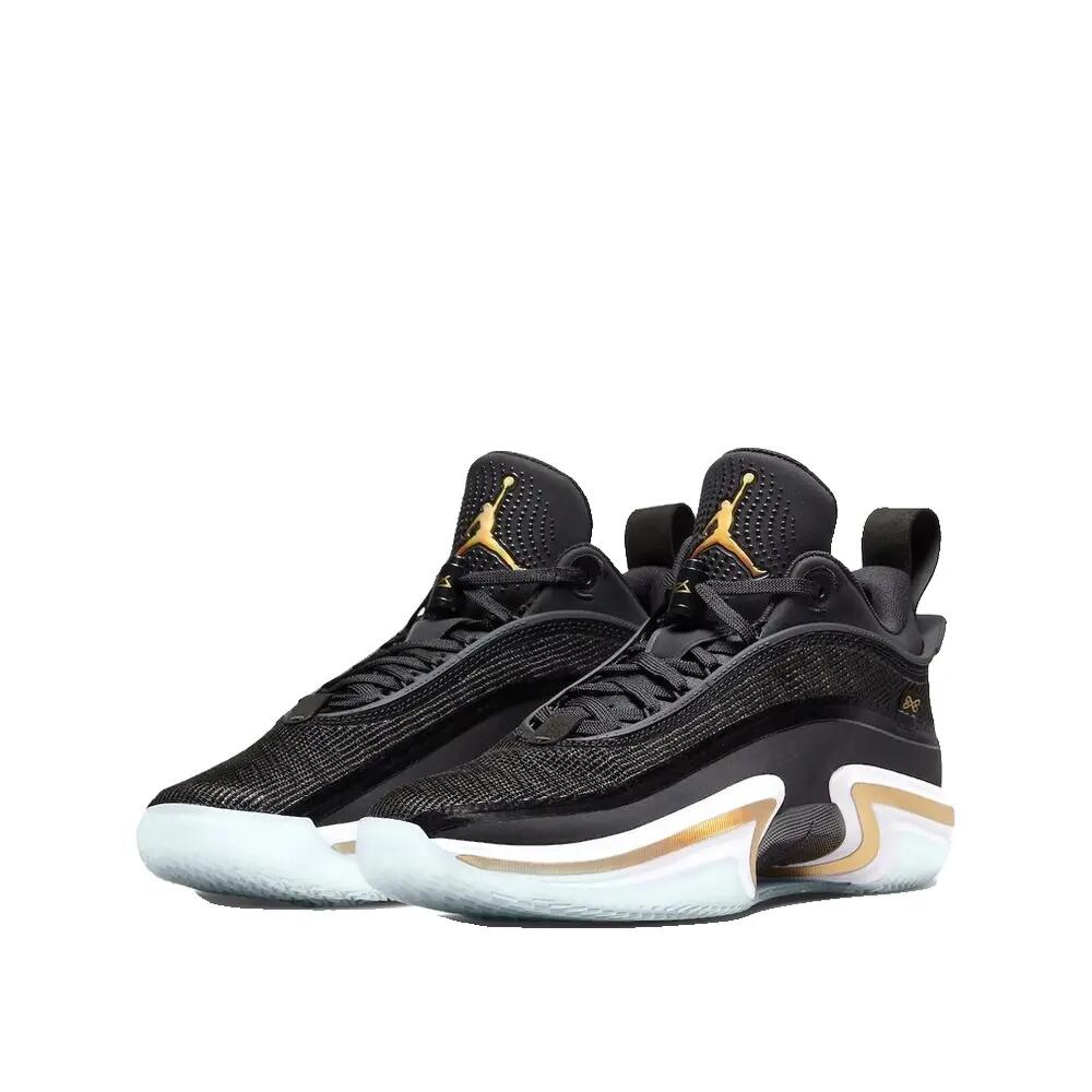 Nike Jordan Stiefeletten in Gold 2/6
