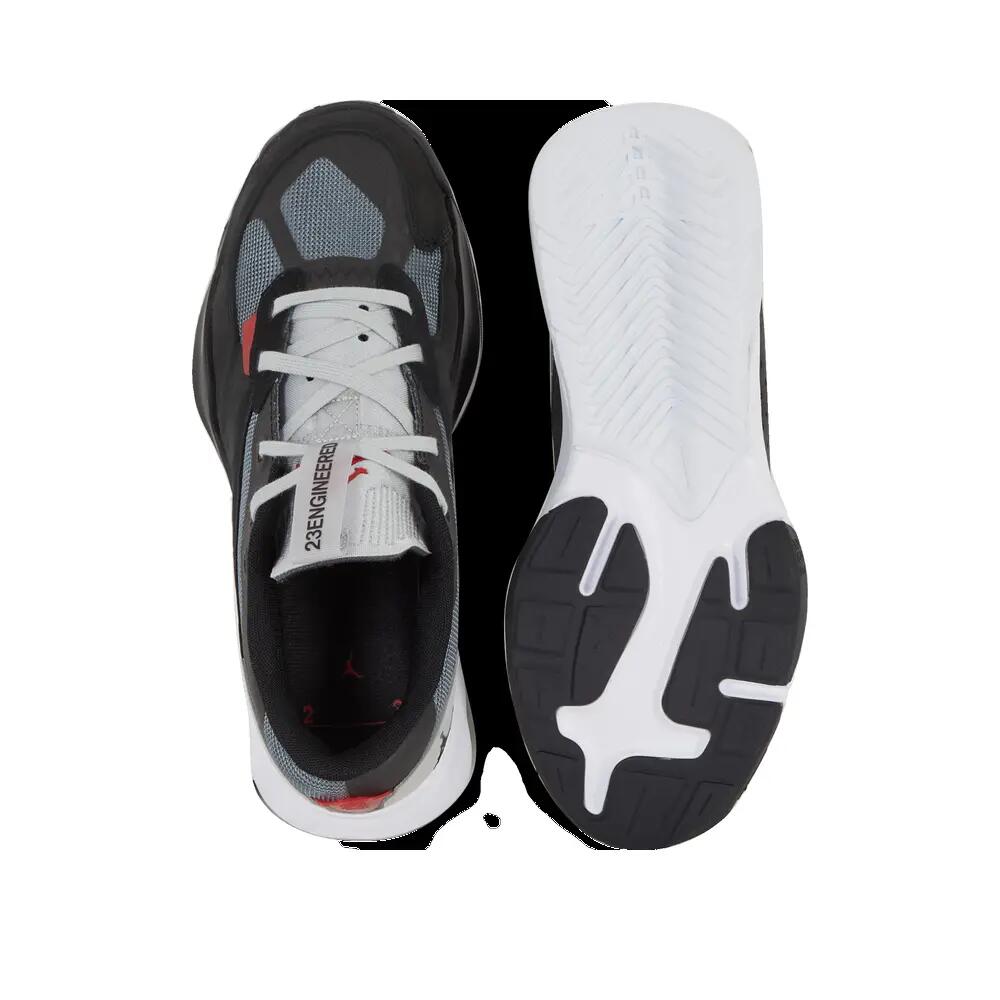 Zapatillas Nike Jordan Air 200E Negro/Rojo Universitario/Gris Humo/Blanco 3/6