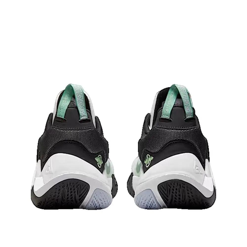 Scarpe da basket Nike Giannis Immortality 2 Bianco/Nero 3/3