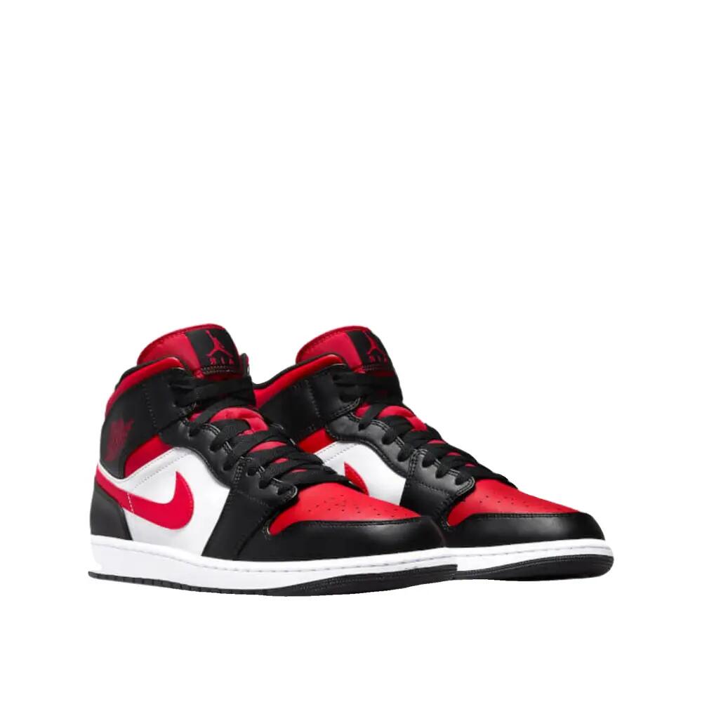 Schoenen  1 Mid Gym Red Black White 4/10