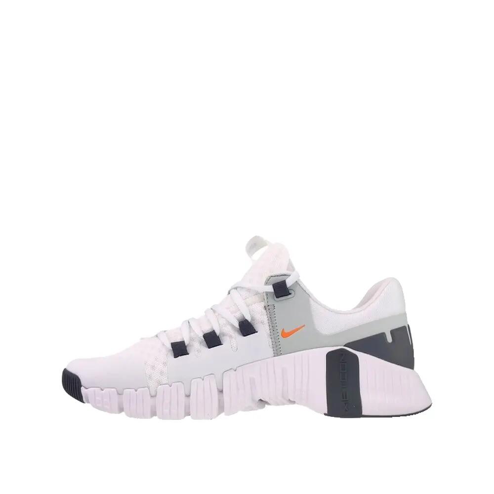 Scarpe Nike Free Metcon 5 Bianche/Arancioni 2/4