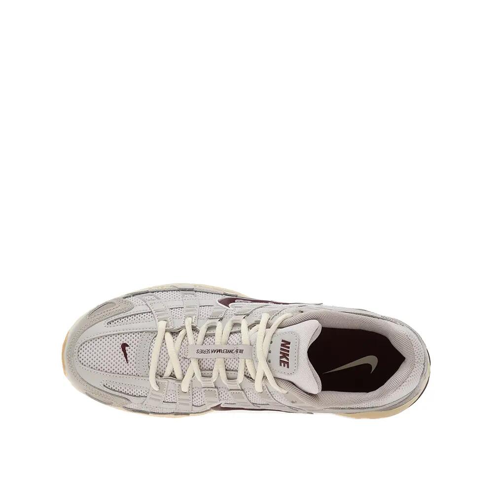Zapatos Nike P-6000 Gris College/Borgoña 3/6