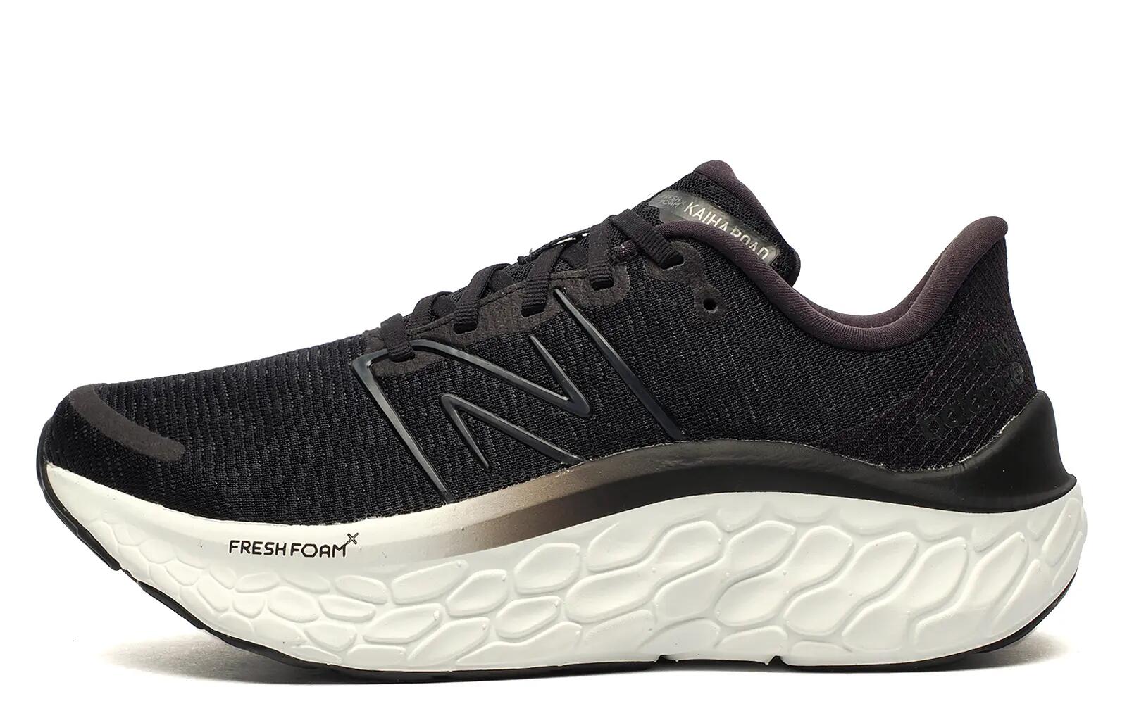NEW BALANCE picture