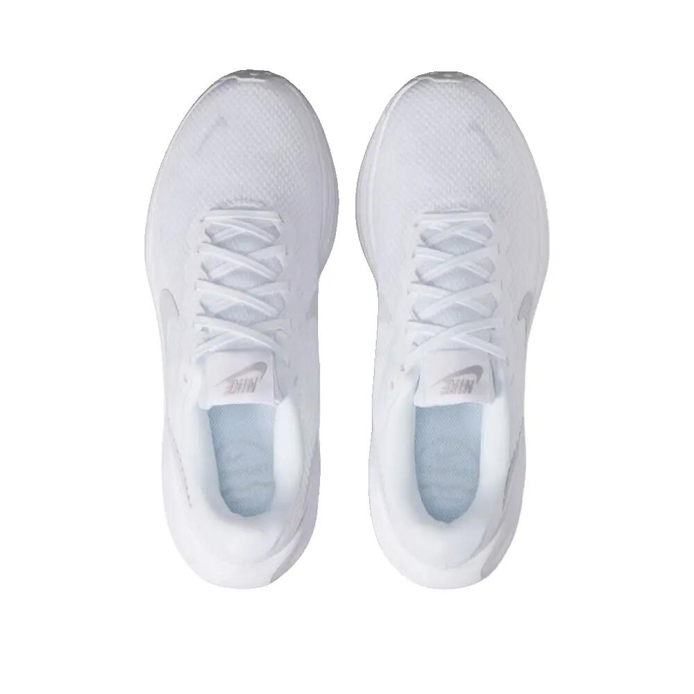 Nike Revolution 8 Frauen Laufschuhe Schwarz 5/6