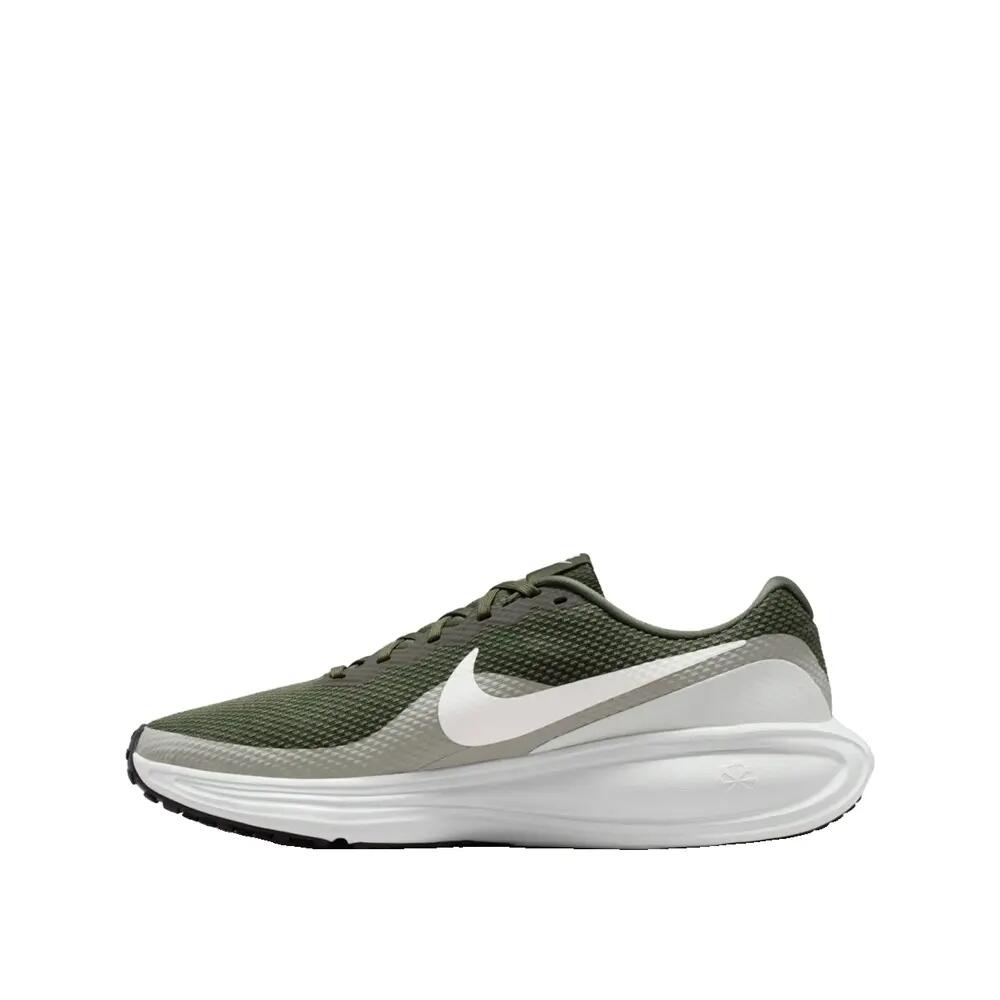 Chaussures de course Nike Revolution 8 2/5