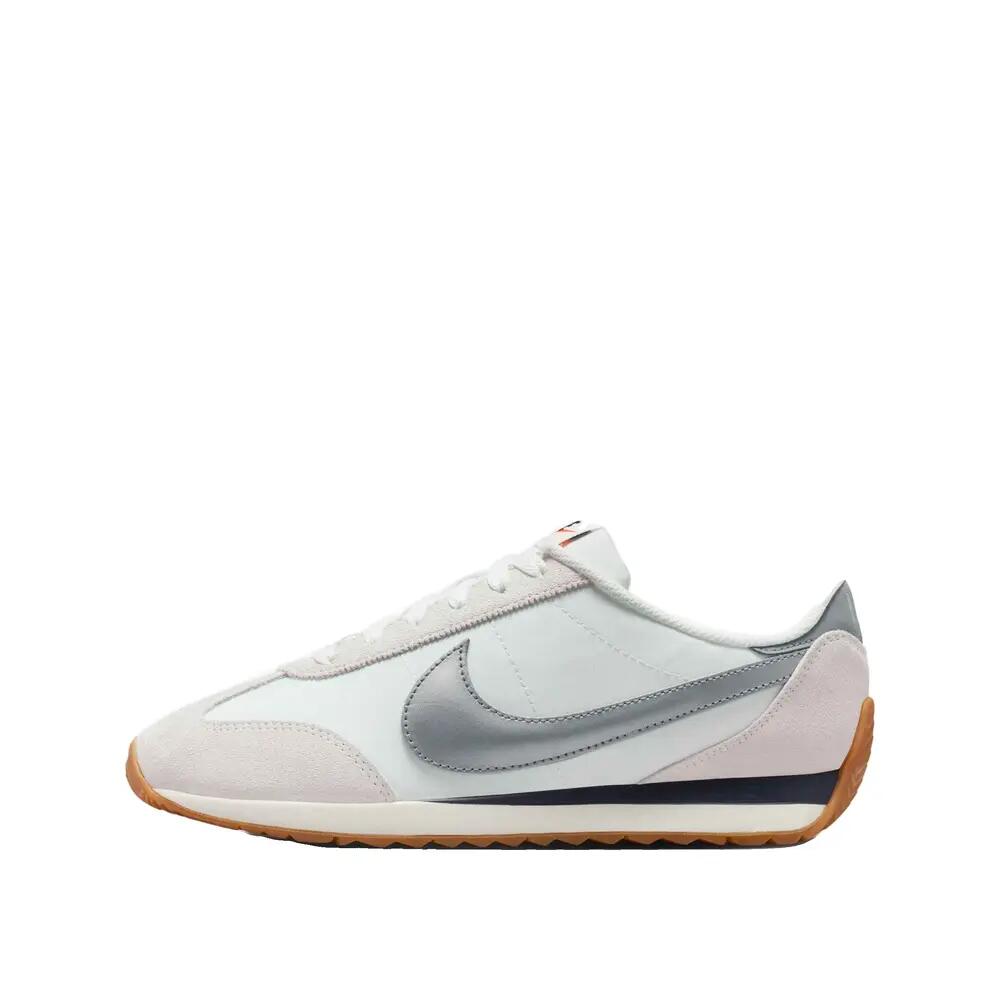 Chaussures Nike Pacific Couleur Sail/Argent Métallique 4/5