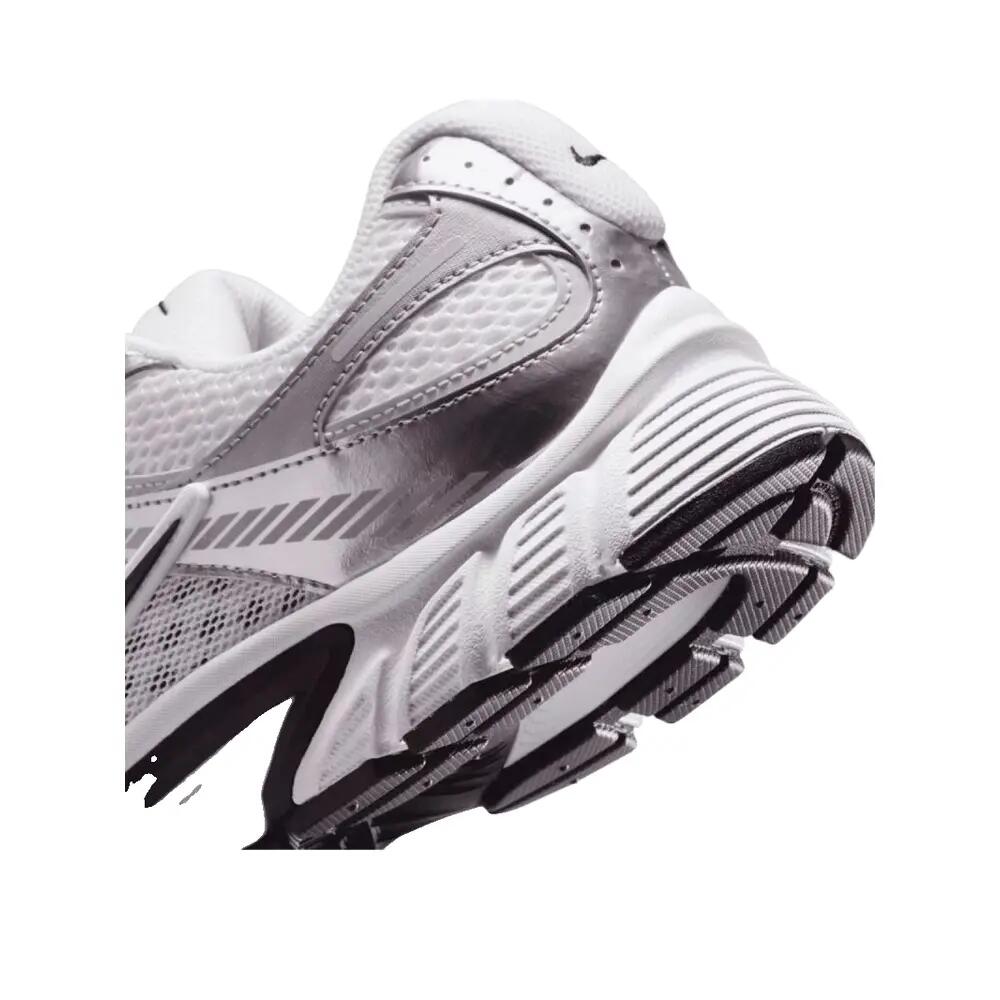 Buty męskie Nike V5 RNR białe 9/9